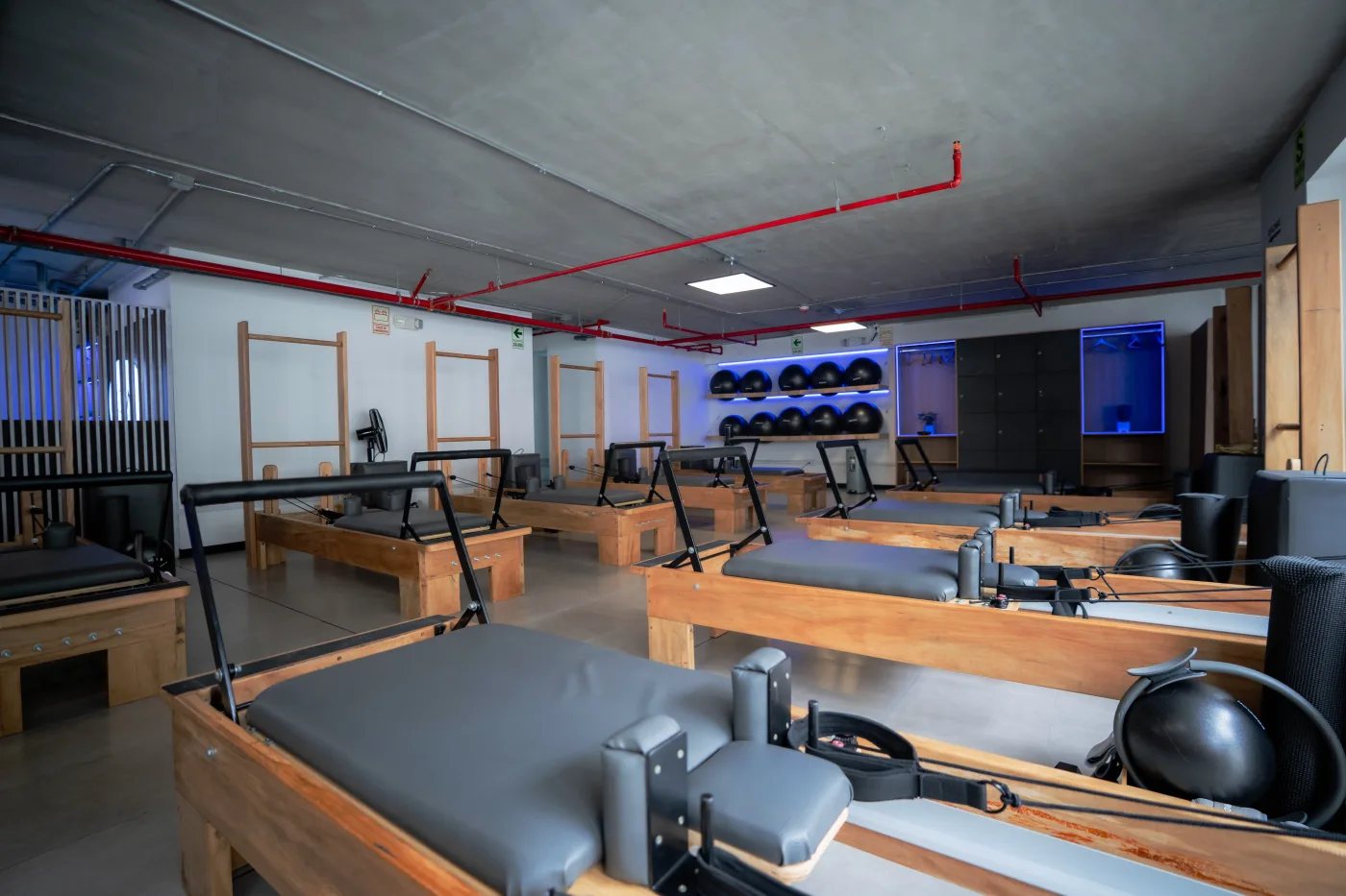 Interior de la sede NOVA Surco